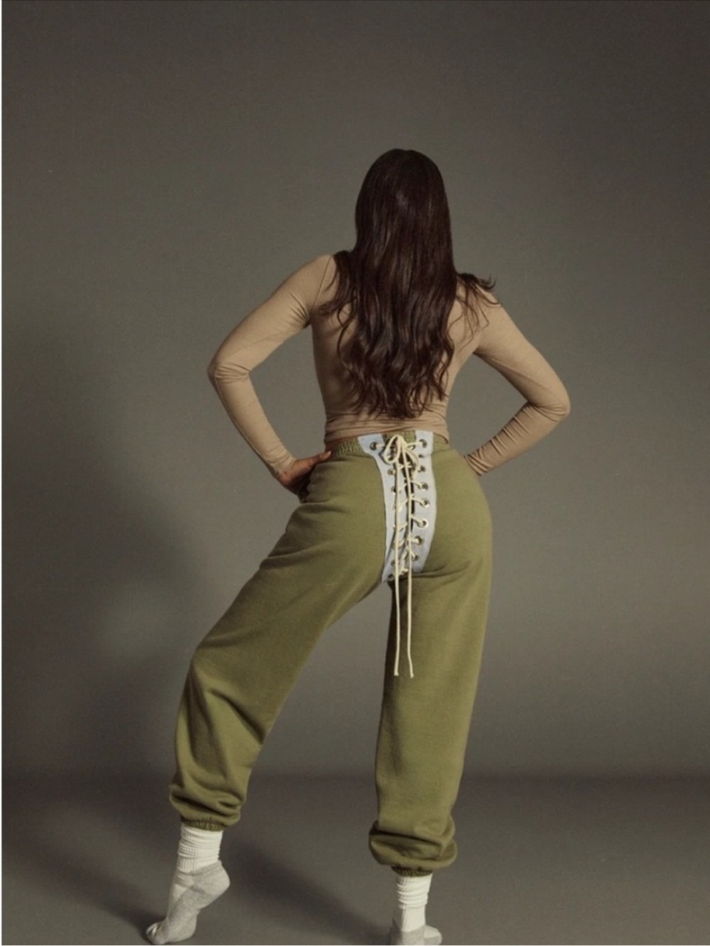 SAMARIA LEAH CUSTOM OLIVE GREEN LACE UP SWEATPANTS